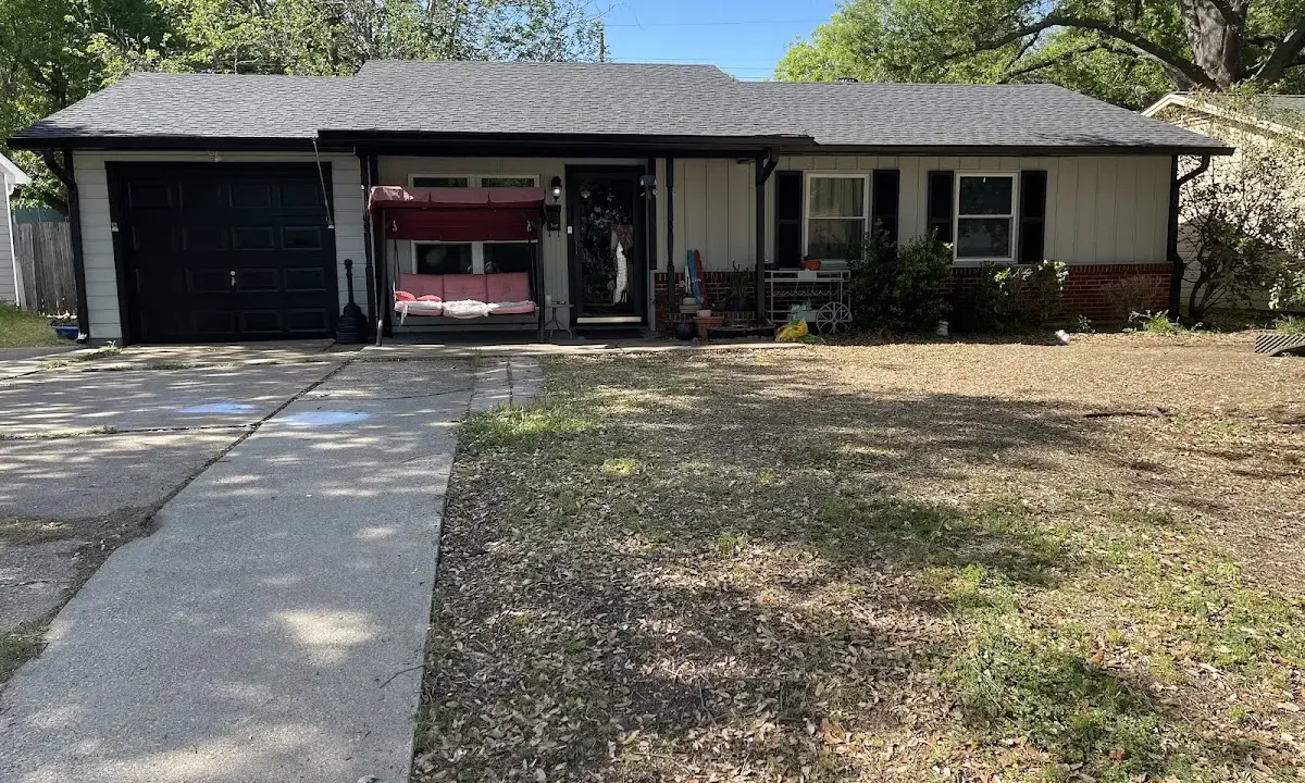 Roof Inspection crew at work on a residential roof in Breaux Bridge